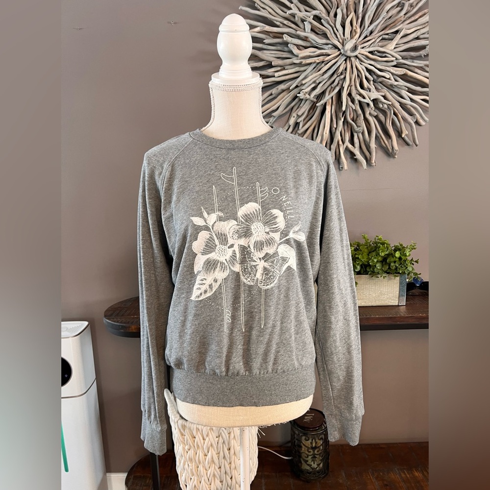 Cute O’Neill sweatshirt